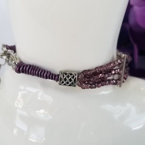 Purple Seed Bead & Wire Bracelet - Picture 3 of 11